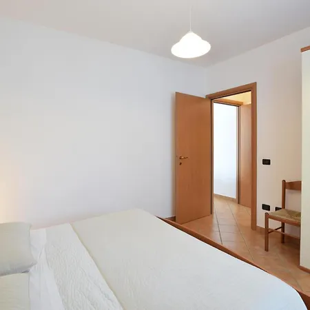 1 Bedroom Lovely In