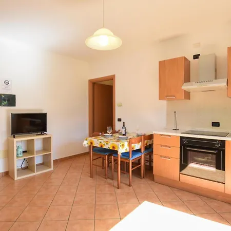 1 Bedroom Lovely In *