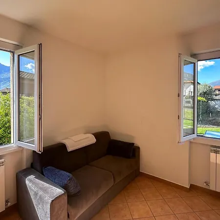 1 Bedroom Lovely In Domaso