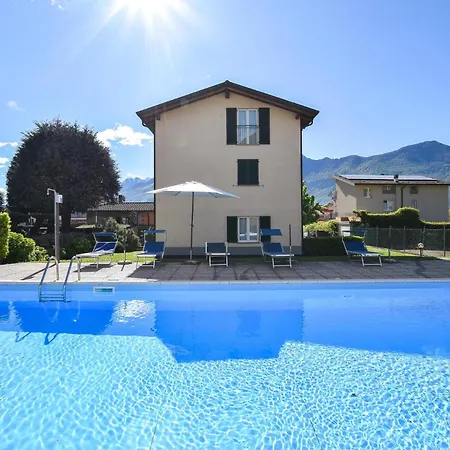 Apartment 1 Bedroom Lovely In Domaso