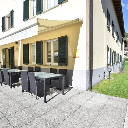 Apartment 1 Bedroom Lovely In Domaso